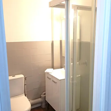 Apartment Evasion